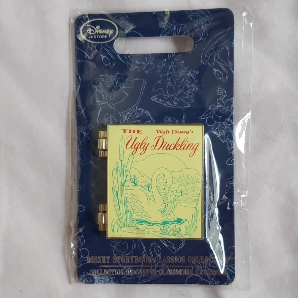 Disney pin